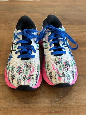 Asics White Sneakers with Pink and Blue Accents, W7, like new